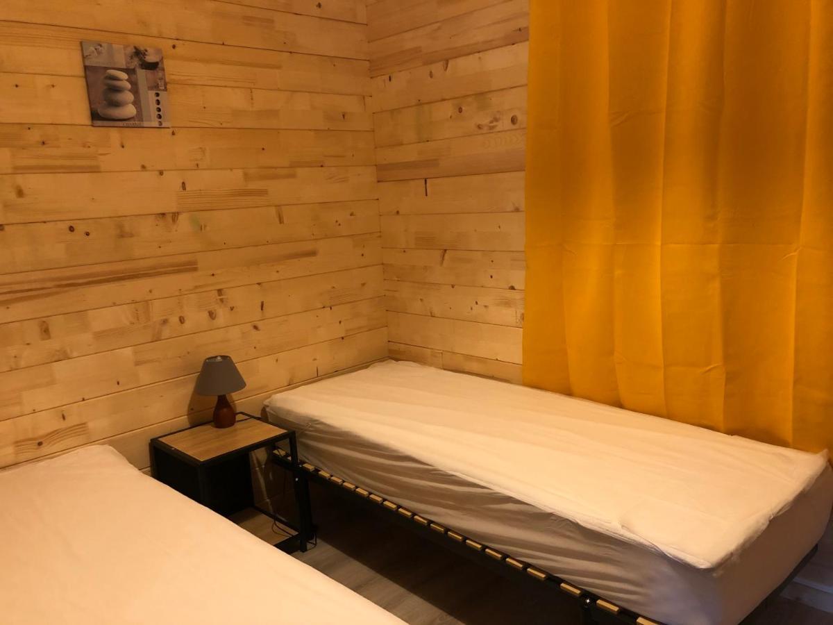 Parc Residentiel De Loisir : Le Loup Blanc Du Riou Otel Barcelonnette Dış mekan fotoğraf