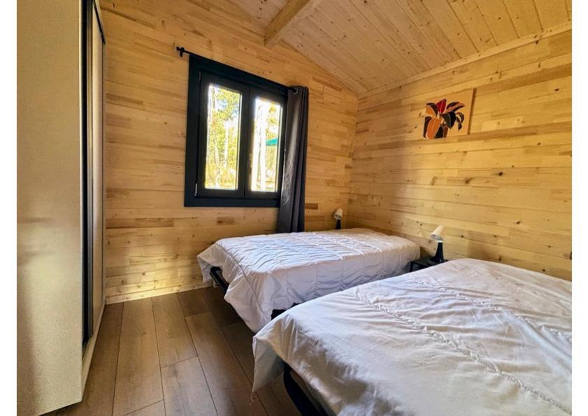 Parc Residentiel De Loisir : Le Loup Blanc Du Riou Otel Barcelonnette Dış mekan fotoğraf