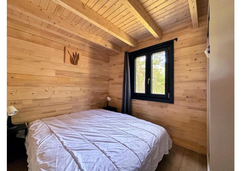 Parc Residentiel De Loisir : Le Loup Blanc Du Riou Otel Barcelonnette Dış mekan fotoğraf